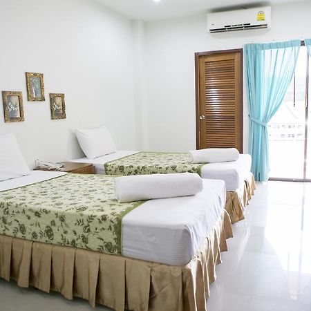 Patong G&B Guesthouse מראה חיצוני תמונה