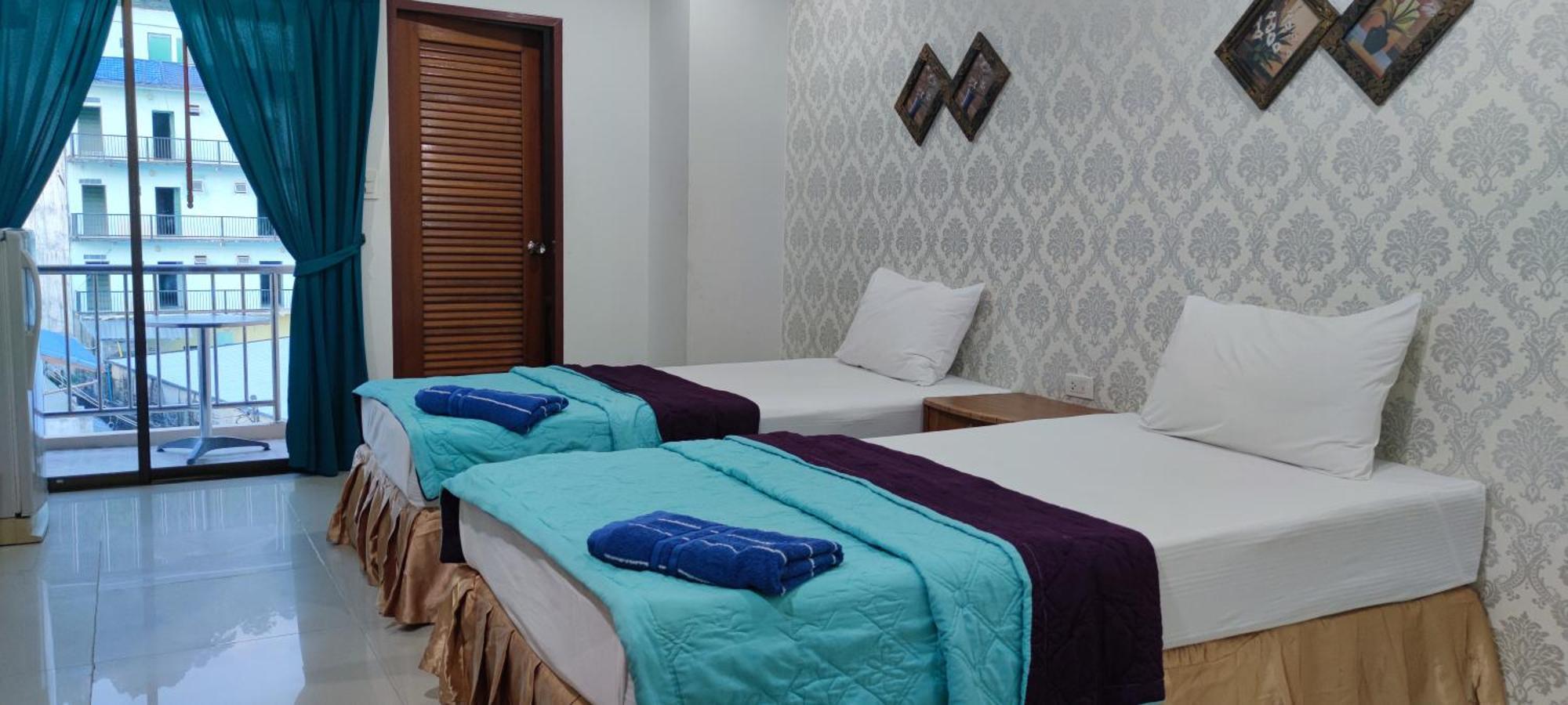 Patong G&B Guesthouse מראה חיצוני תמונה